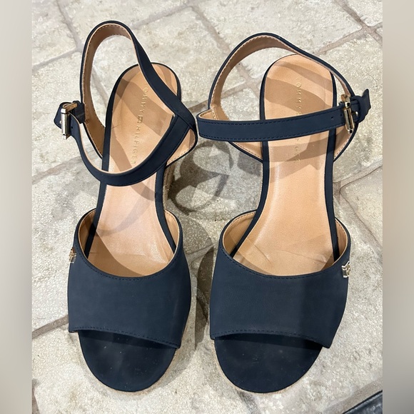 Tommy Hilfiger Women's Navy Wedge Sandals - Picture 2 of 3